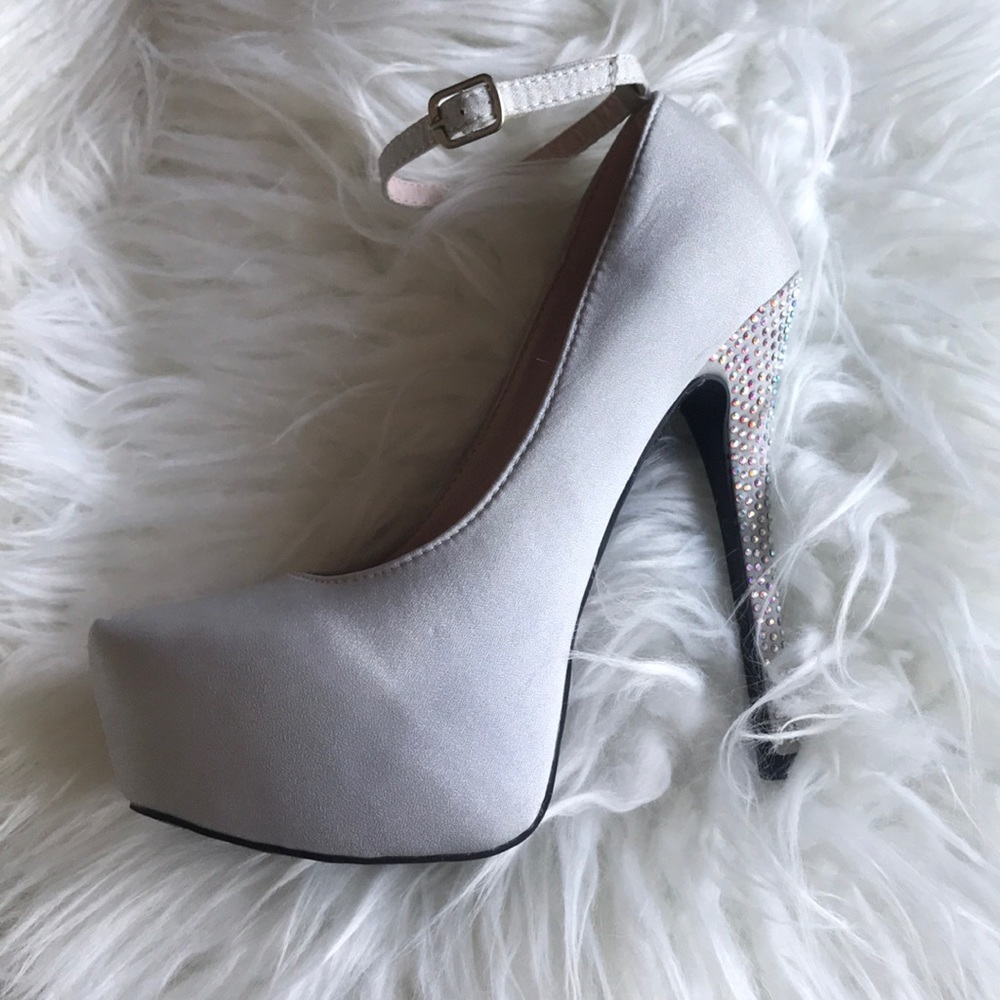 Heels with ankle strap and cute crystals on heel!